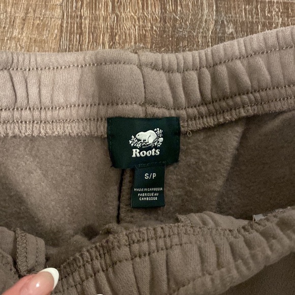 Roots sweatpants - Picture 2 of 3